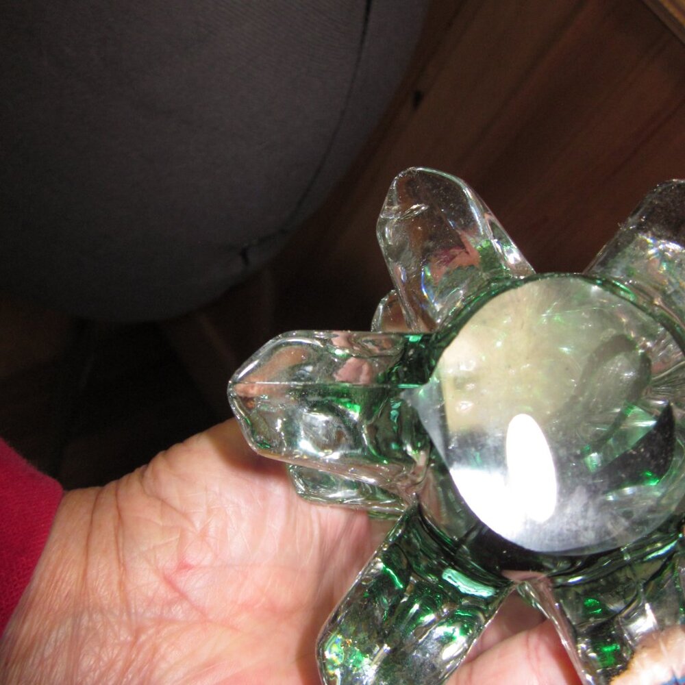 vTG SILVESTRI CRYSTAL GLASS ART TREE IN BOX 8.5 IN CLEAR GREEN CENTER CHRISTMAS - Picture 4 of 5